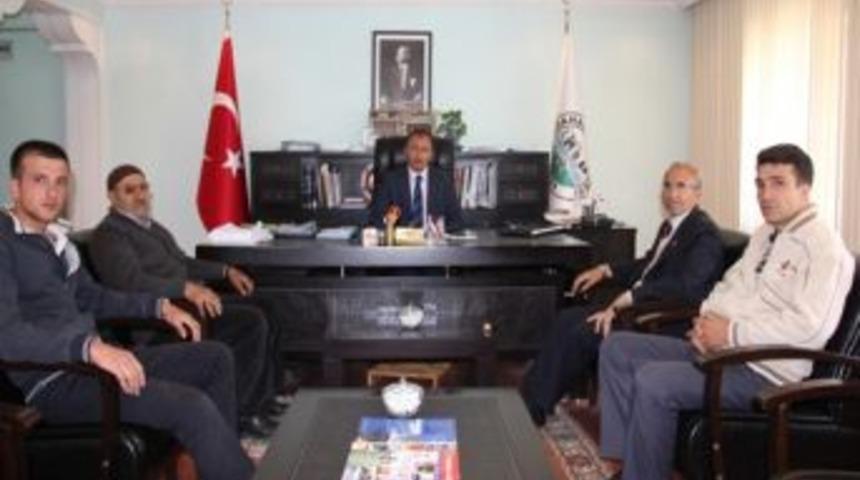 G&uuml;rsu Belediye Başkan Yardımcısı Zahir, Belediye Başkanı K&ouml;ksoy&rsquo;u Makamında Ziyaret Etti