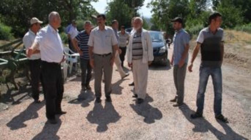 Osmancık Belediye Başkanı Yazıcı&rsquo;ya Asfalt Teşekk&uuml;r&uuml;