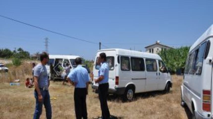 Fethiye'ye Gelen 6 Minib&uuml;s Dolusu Dilenci Şehir Dışı Edildi