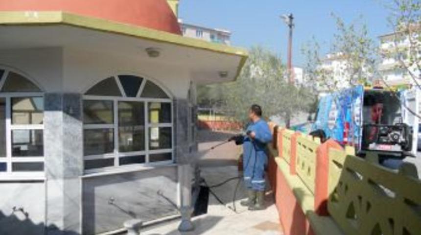 Balıkesir'deki Camiler Ramazan Ayında G&uuml;l Kokacak