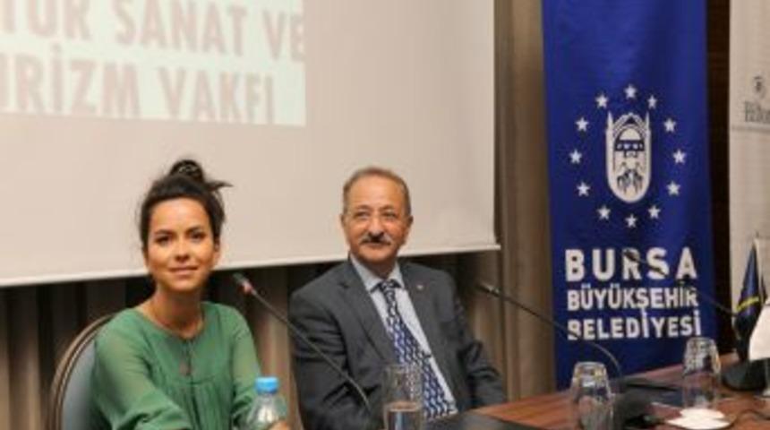 Inna: T&uuml;rk Insanını &Ccedil;ok Samimi Ve G&uuml;lery&uuml;zl&uuml; Buldum