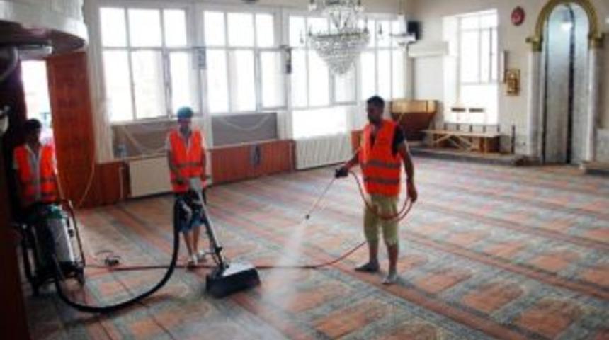 Mudanya Camilerine Teknolojik Temizlik
