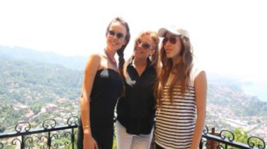 Burcu G&uuml;neş&rsquo;in Karadeniz Aşkı