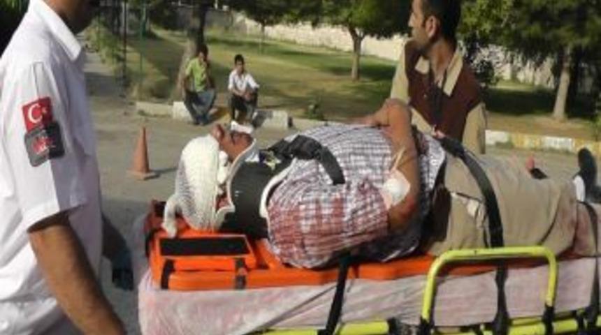 Kulu&rsquo;da Otomobil Şarampole Yuvarlandı: 4 Yaralı