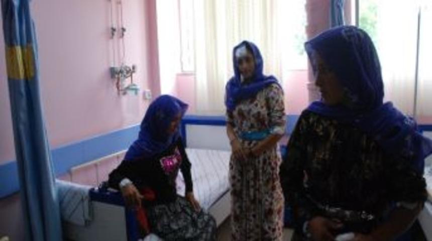 Tokat&rsquo;ta Tarım İş&ccedil;ilerini Taşıyan Minib&uuml;s Devrildi: 17 Yaralı