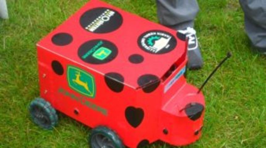 Nk&uuml;, Tarımsal Robot Yarışmasında &Uuml;&ccedil;&uuml;nc&uuml; Oldu