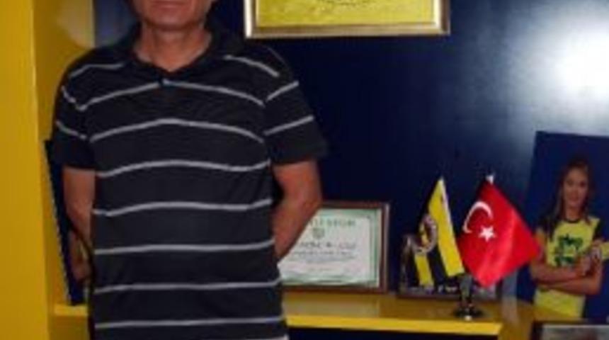 Salihli Fenerbah&ccedil;eliler Derneği&rsquo;nde Aziz Yıldırım Coşkusu