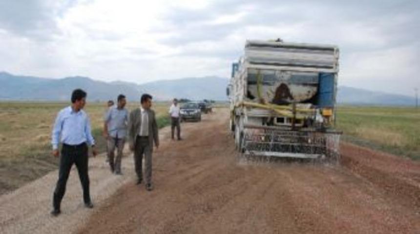 K&ouml;y Yolları Şantiyeye D&ouml;nd&uuml;