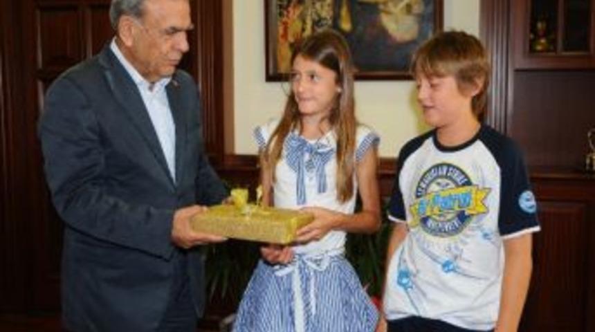 &ldquo;s&uuml;t Kuzusu&rdquo; Dediler, Kazandılar