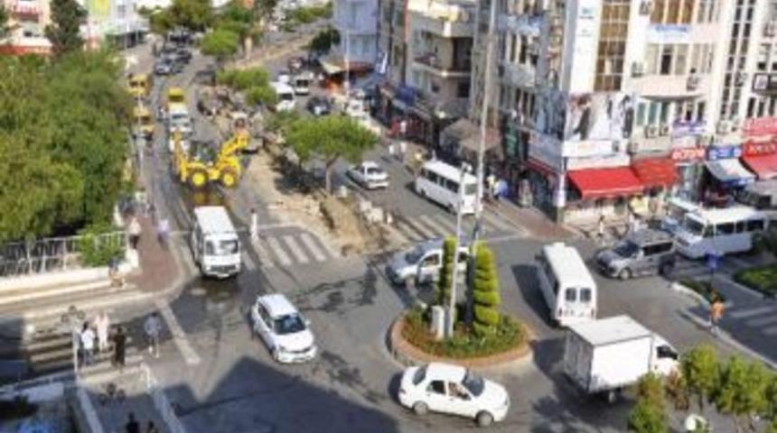 Kuşadası&rsquo;nda &Uuml;st Yapı &Ccedil;alışmaları