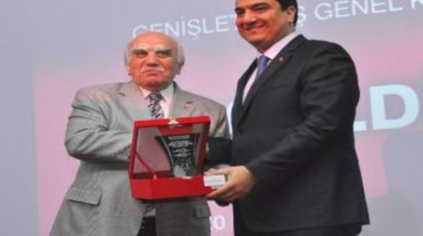 Milletvekili Abdullah &Ccedil;alışkan, Ostim&rsquo;den Plaket Aldı