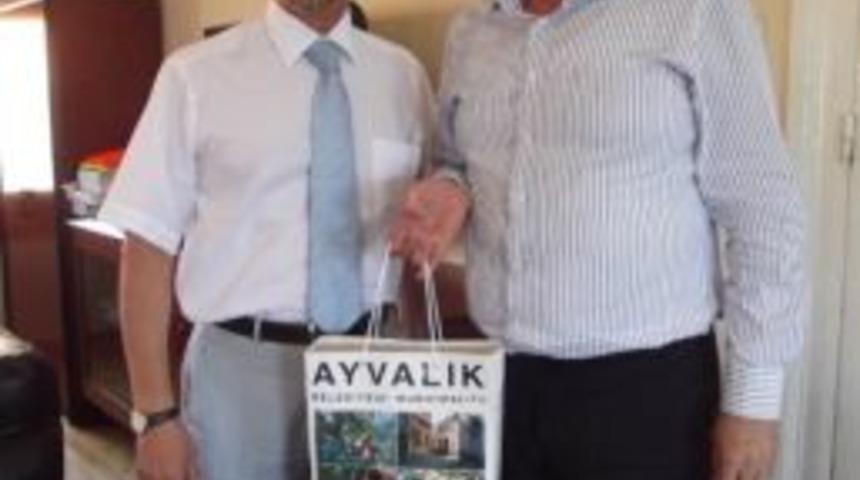 Ankara Opera Ve Balesi Genel M&uuml;d&uuml;r&uuml; Davran&rsquo;dan T&uuml;rk&ouml;zen&rsquo;e Ziyaret