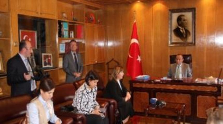 Tbmm Kadın Erkek Fırsat Eşitliği Komisyonu&rsquo;ndan Vali Kızılcık&rsquo;a Ziyaret