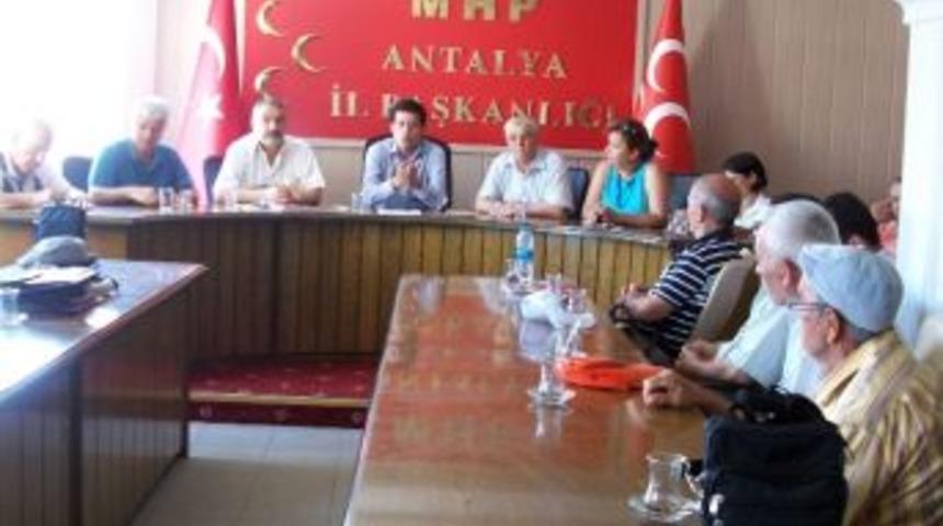 Emeklilerden Mhp'ye Ziyaret