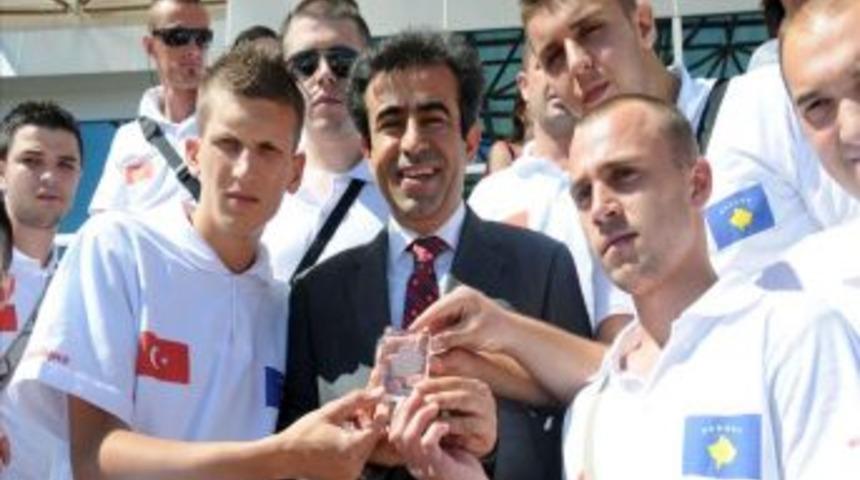 Mesleki Eğitim I&ccedil;in Gelen &Ouml;ğrenciler, &Uuml;lkeler Arasında Dostluk K&ouml;pr&uuml;s&uuml; Kuracak