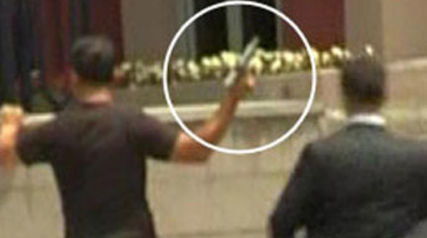 Genelkurmay &ouml;n&uuml;nde silahlı eylem