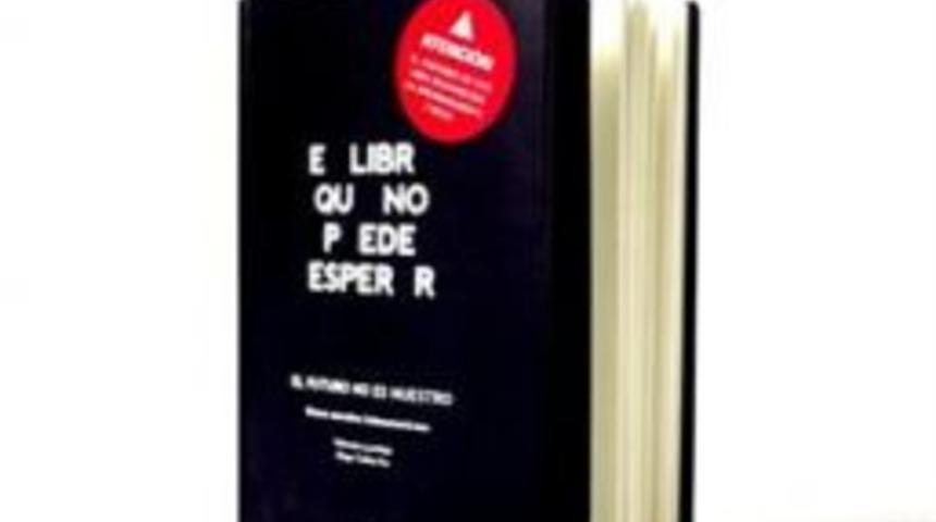 Kendini Imha Eden Kitap Piyasaya Çıktı