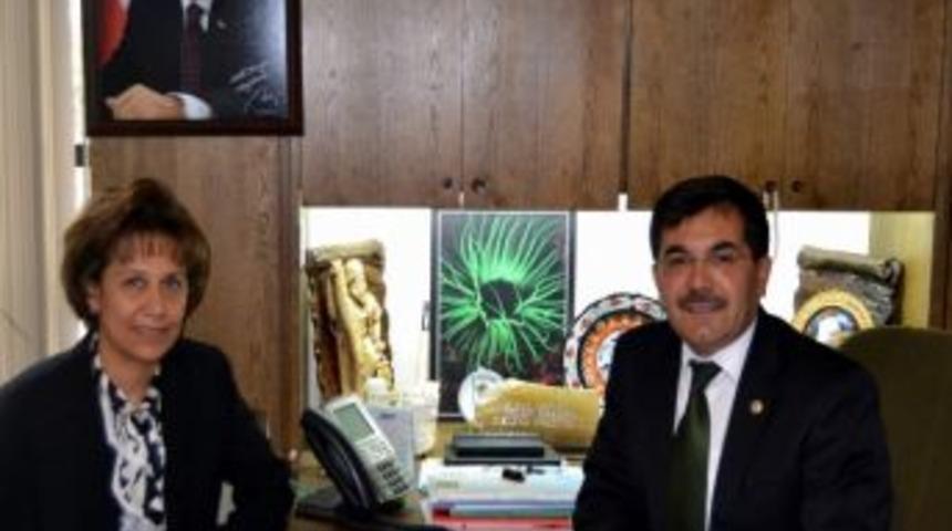 T&uuml;rkiye Slovenya El&ccedil;isi Kaleli'den Milletvekili Koca'ya Ziyaret