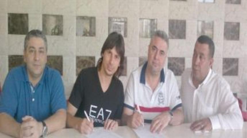 G&ouml;khan G&uuml;le&ccedil; Şanlıurfaspor'da