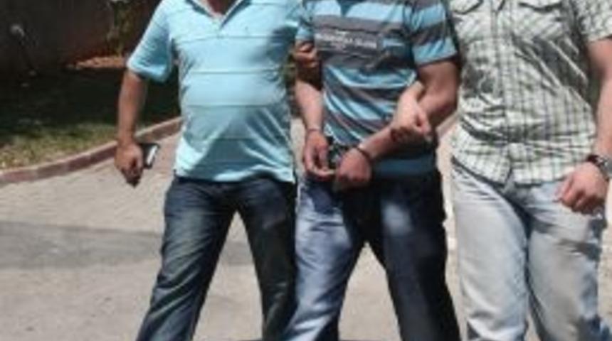 Cinayet Mahalline D&ouml;n&uuml;nce Yakayı Ele Verdi