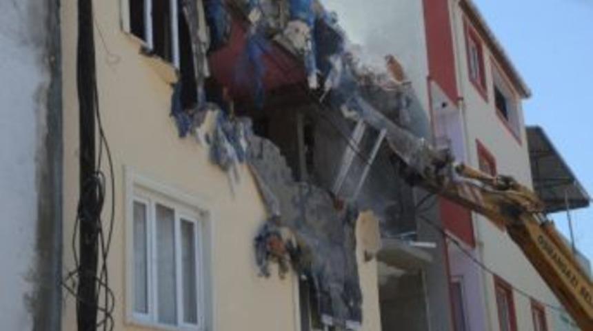 Osmangazi&rsquo;den Ka&ccedil;ak Yapıya Balyoz