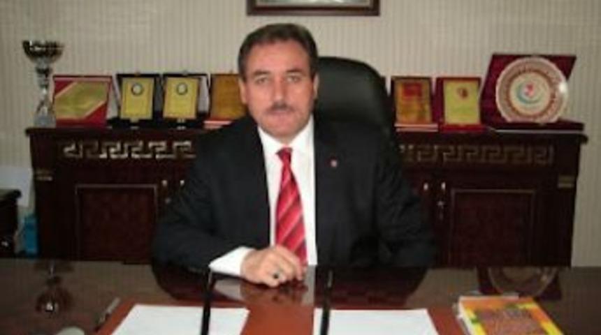 &Ouml;zt&uuml;rk Berat Kandili kutlama mesajı yayınladı