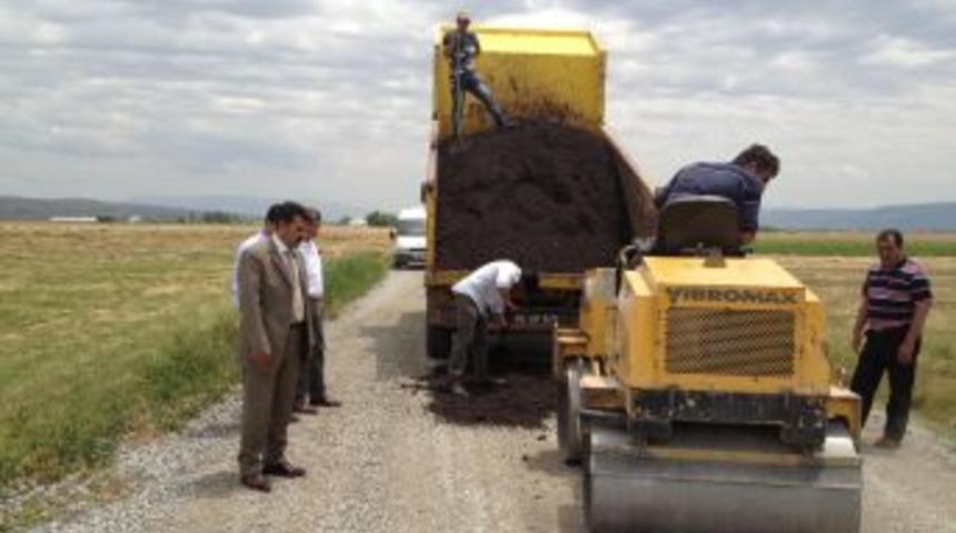 İl &Ouml;zel İdare, 7 B&ouml;lgede Yol &Ccedil;alışması Yapıyor