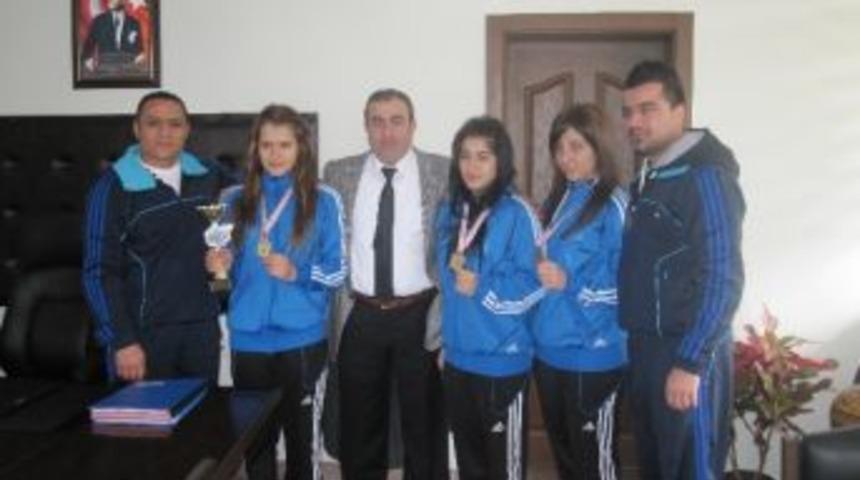 Nevşehirli Boks&ouml;r Kızlar Milli Takım Kampında