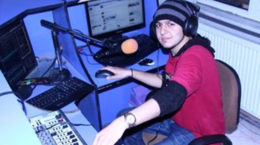 Yonca Lodi Kapadokya Fm'e konuk oluyor