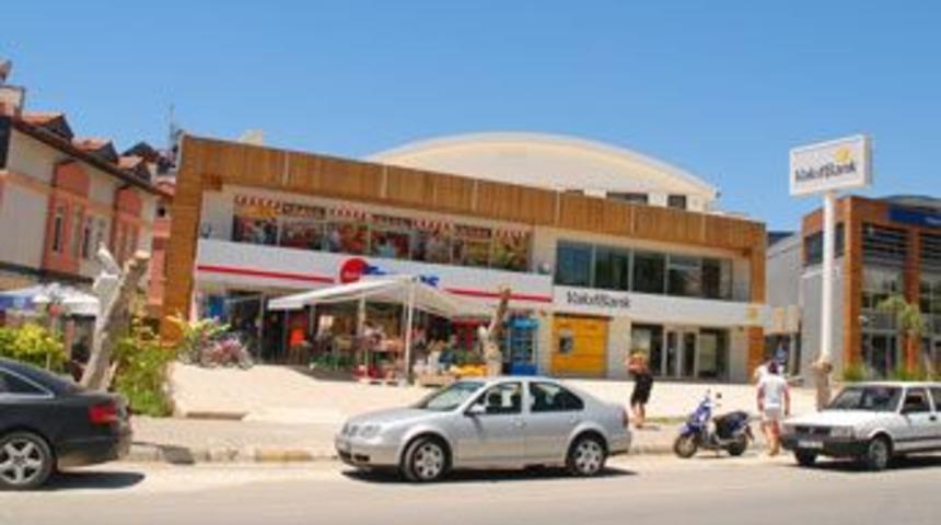 Side'de ağa&ccedil; katliamı