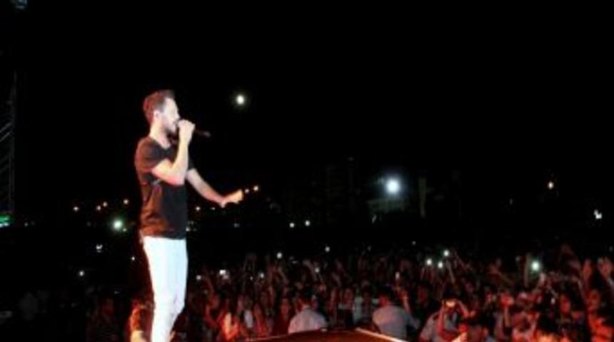 İskenderun&rsquo;da Murat Boz Coşturdu