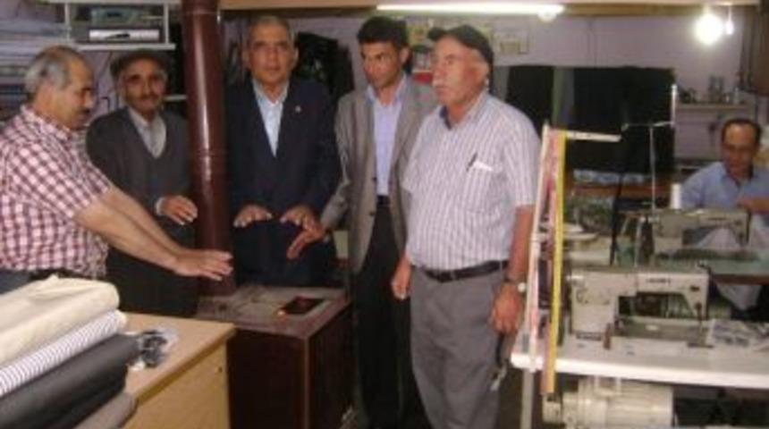 Doğanşehir&rsquo;de Havalar Soğuyunca Sobalar Yakıldı