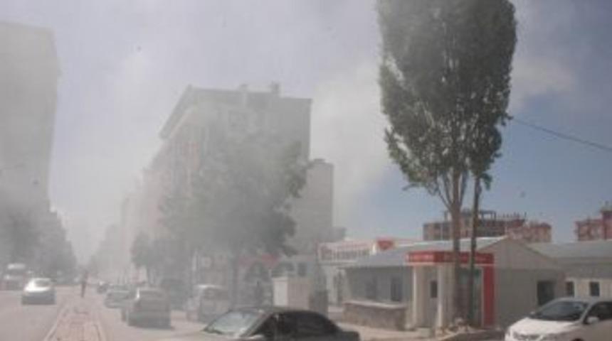 Yanan Kartonlar Mahallelileri Korkuttu