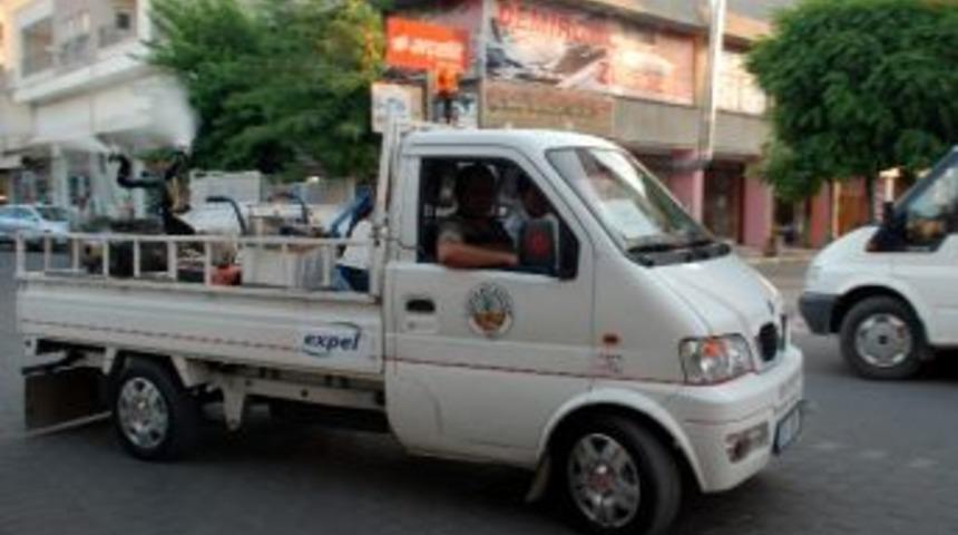 Kandilde Kahta Sokaklarını G&uuml;zel Kokular Sardı