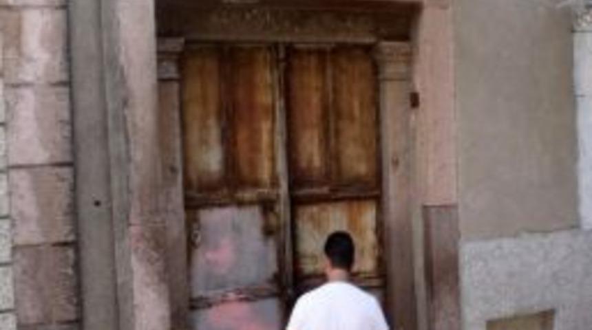 Agora&rsquo;da Bir Tarih Uyanıyor