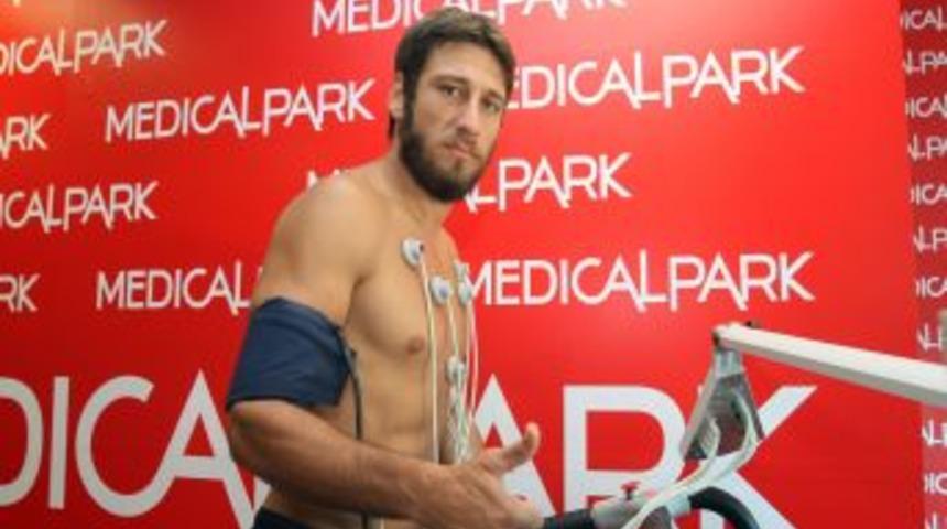 Egemen Korkmaz: Fenerbah&ccedil;e'ye Başarılı Olmak I&ccedil;in Geldim