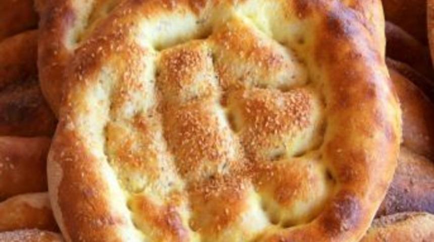 Ramazan Pidesi 1 Liraya Satılacak