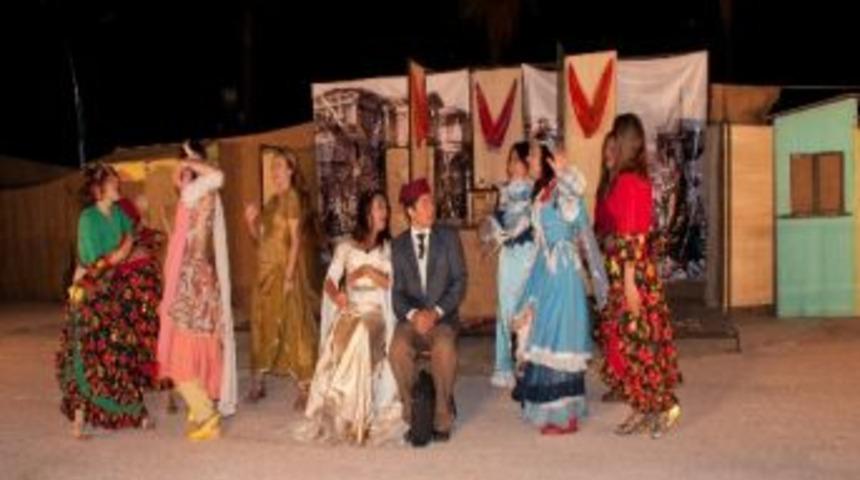 Mezitli Belediyesi&rsquo;nden Tiyatro G&ouml;sterisi