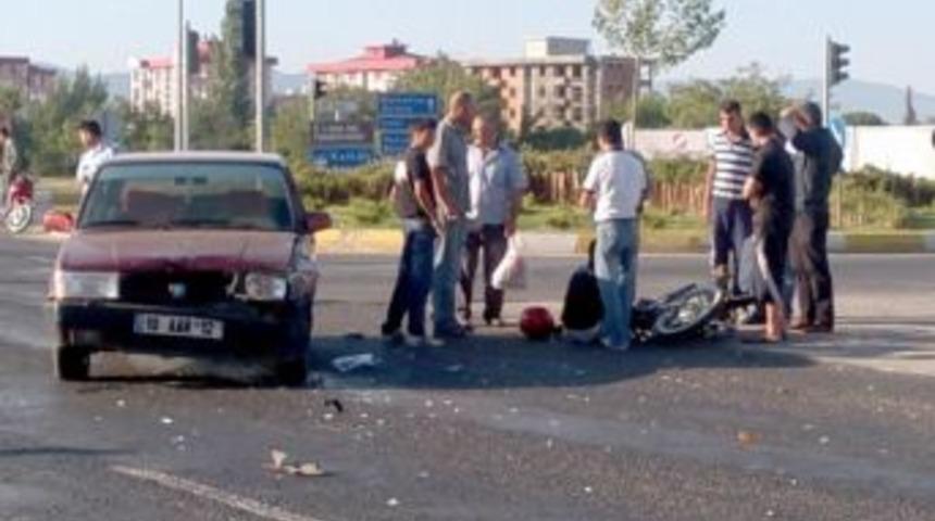 Edremit Otogar Kavşağında Kaza Eksik Olmuyor
