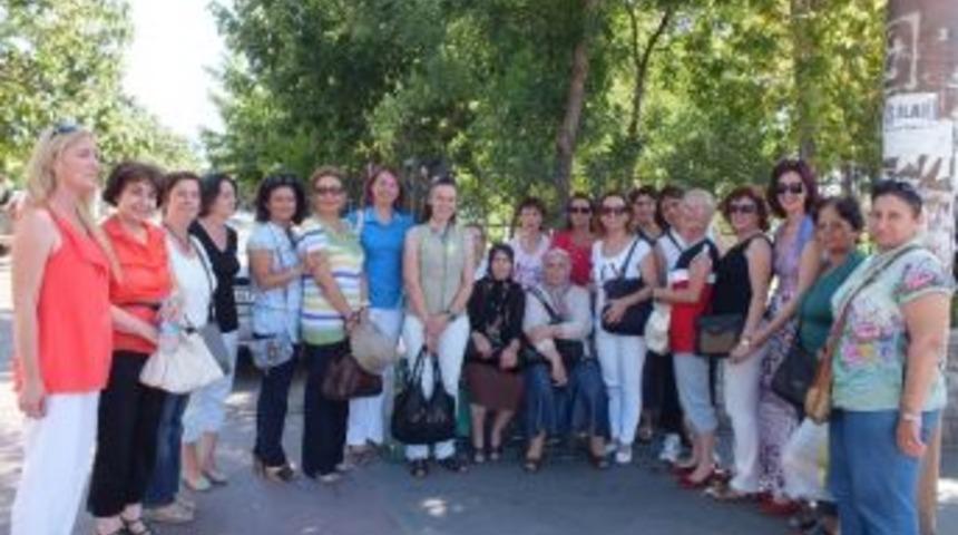 Chp Aydın İl Kadın Kollarında İki S&ouml;keli