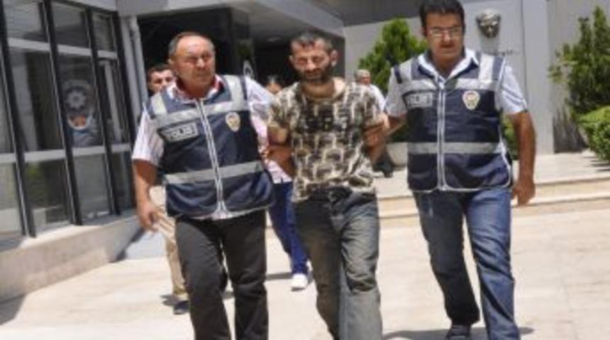 İnşaat Iskelesinden &Ccedil;ıktığı Evi Soyan Zanlı Tutuklandı