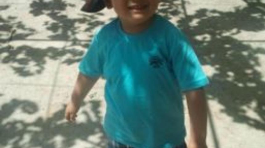 Sokakta Oynarken Minib&uuml;s&uuml;n Ezdiği &Ccedil;ocuk &Ouml;ld&uuml;