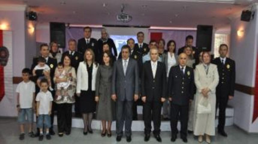 Karab&uuml;k Emniyetinde Terfi Heyecanı