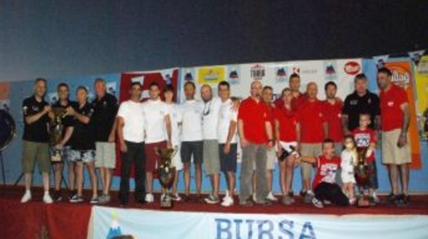 Yatlar Tirilye&rsquo;de Yarıştı