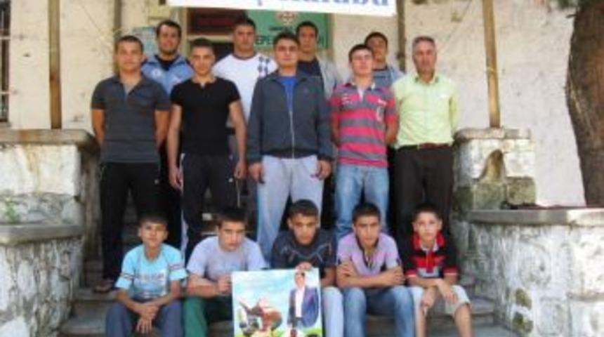 Kırkpınar &Ouml;ncesi Belediye G&uuml;reş&ccedil;ileri Formda