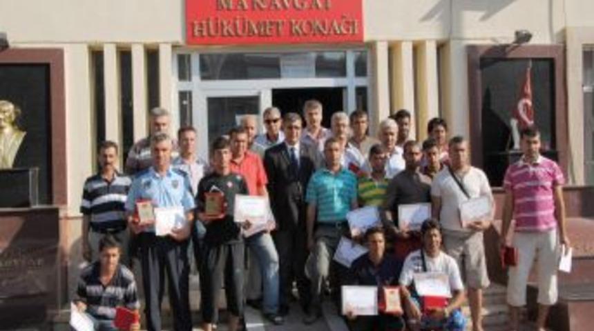 Manavgat Kaymakamı Bulgurlu, Mehteran Takımını Plaketle &Ouml;d&uuml;llendirdi