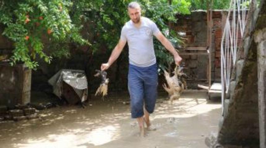 Ala&ccedil;am'daki Sel Baskını Hafif Atlatıldı