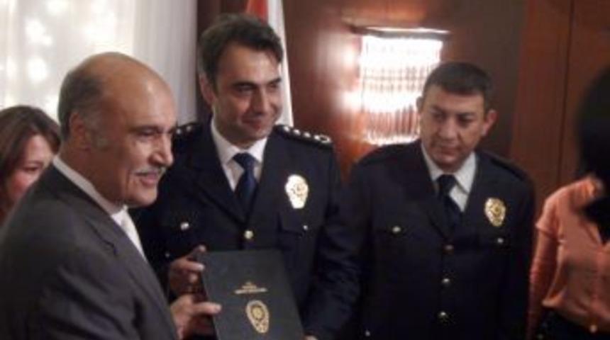 Polis M&uuml;d&uuml;rleri Terfi Heyecanı Yaşadı