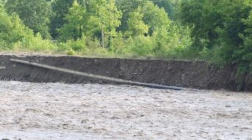 Selin Vurduğu Ayancık'ta Hasar Yaklaşık 3.5 Milyon Tl