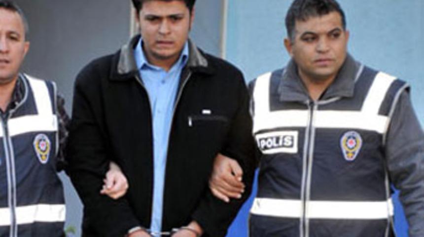 Ağabeyini 38 kez yerinden bı&ccedil;akladı